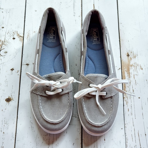 Keds Shoes - Keds Light Khaki Gray Canvas Boat Shoes with White Laces